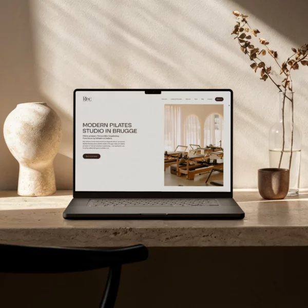 laptop website Rise Society