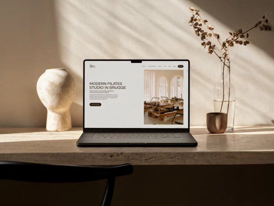 laptop website Rise Society